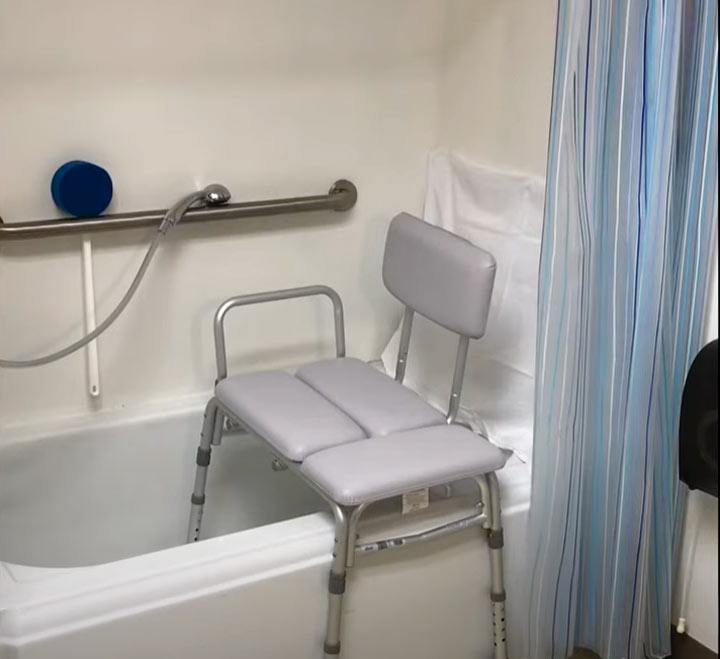 How to Use a Shower Chair Safely Absolute Beginner’s Guide!