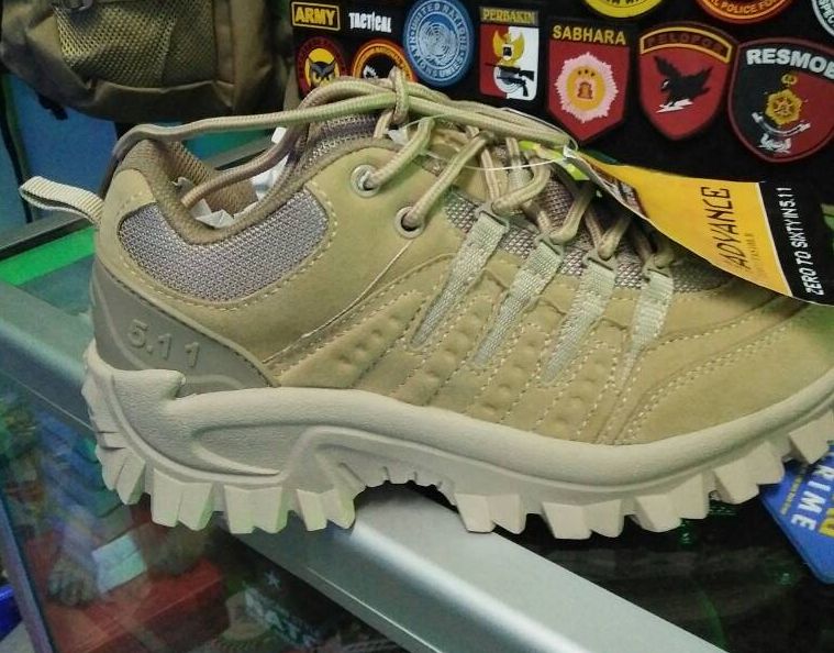 sepatu 511 kets
