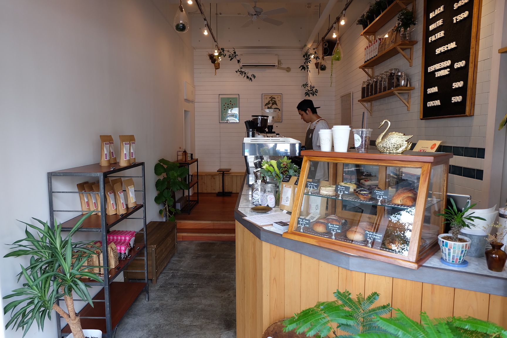 Perch by Woodberry Coffee Roasters Tokyo Coffee