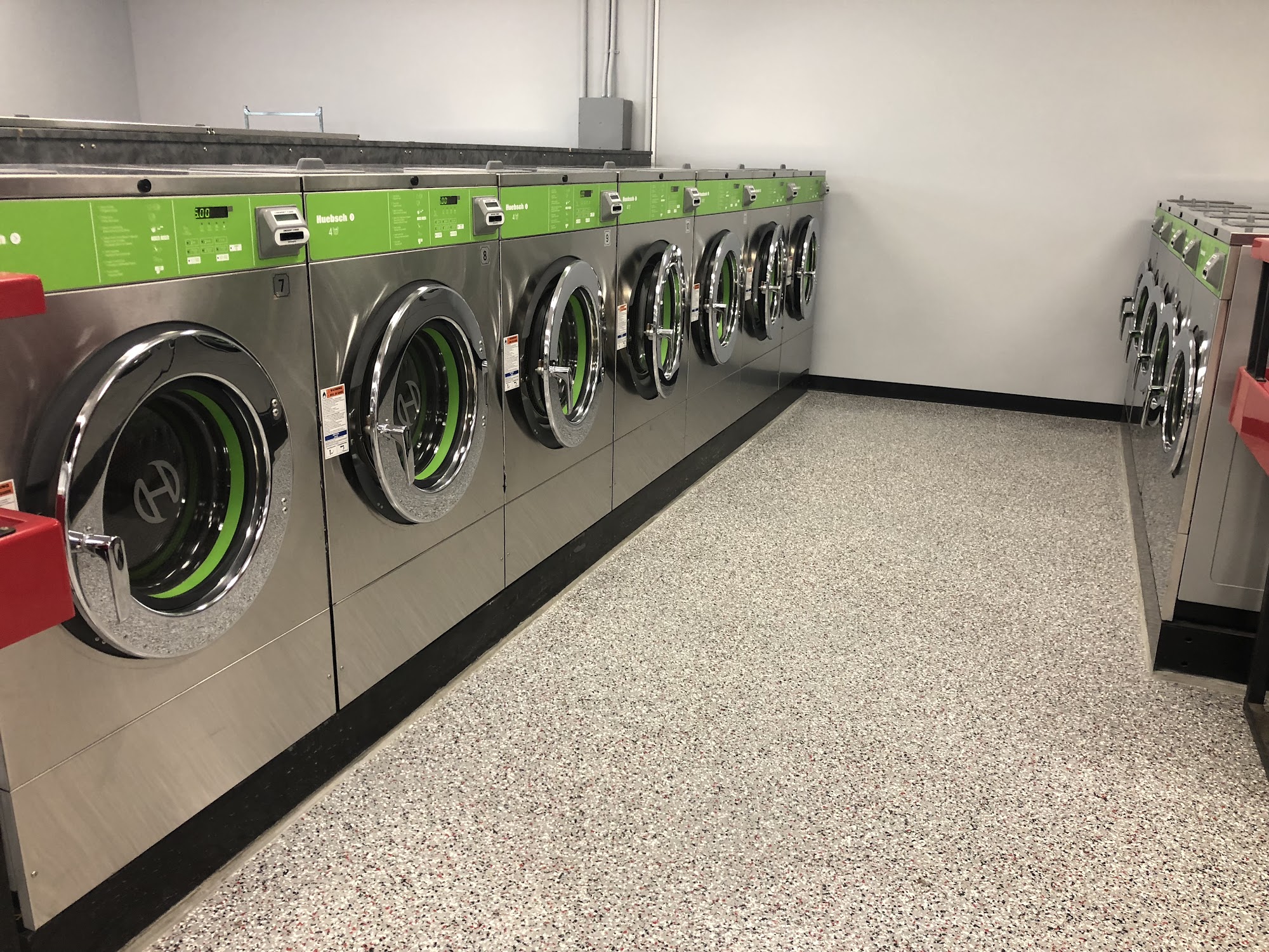 The Laundry Room Best Laundromats in Toledo, OH 43614 The Laundry Room