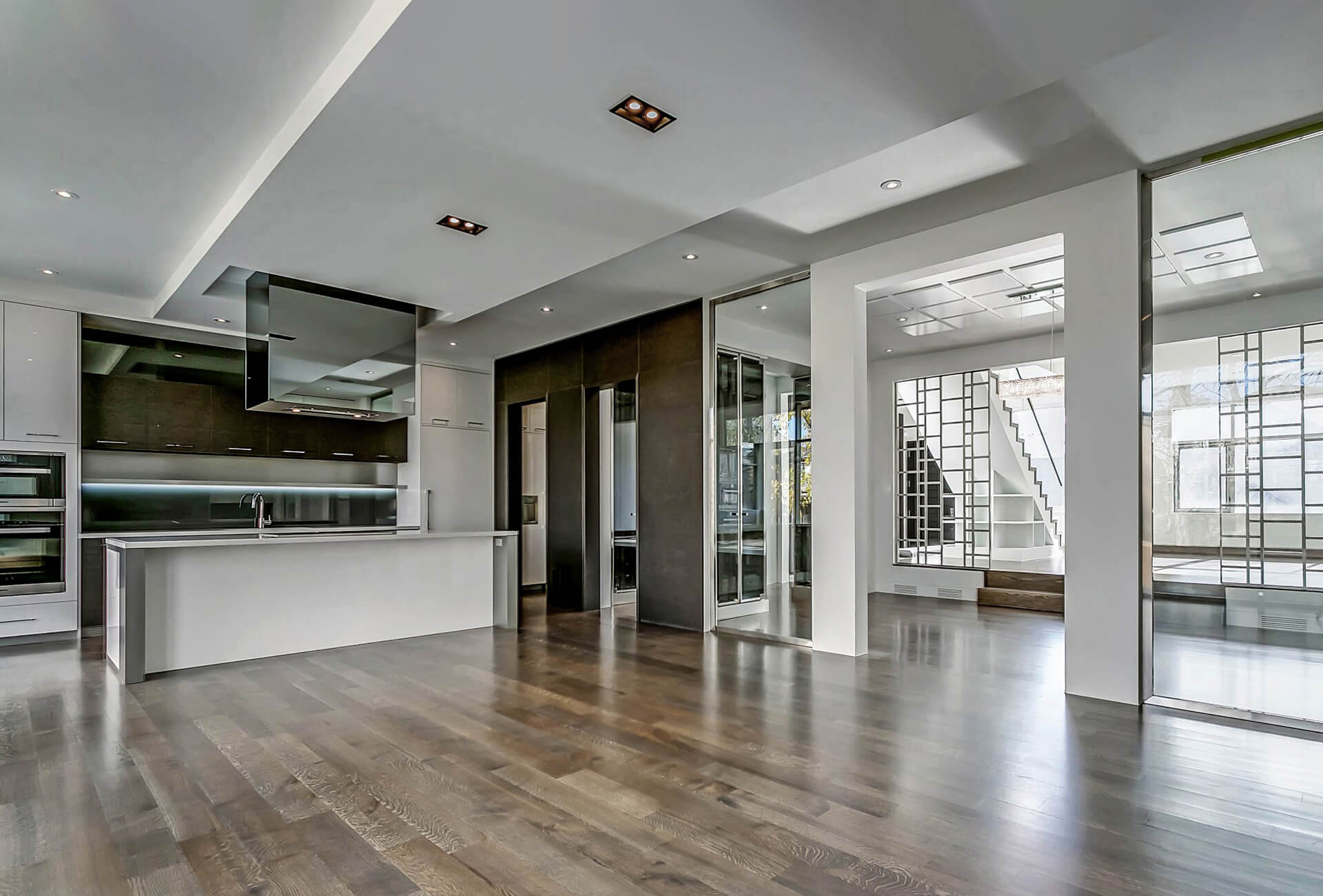 Douglas Avenue Tomas Pearce