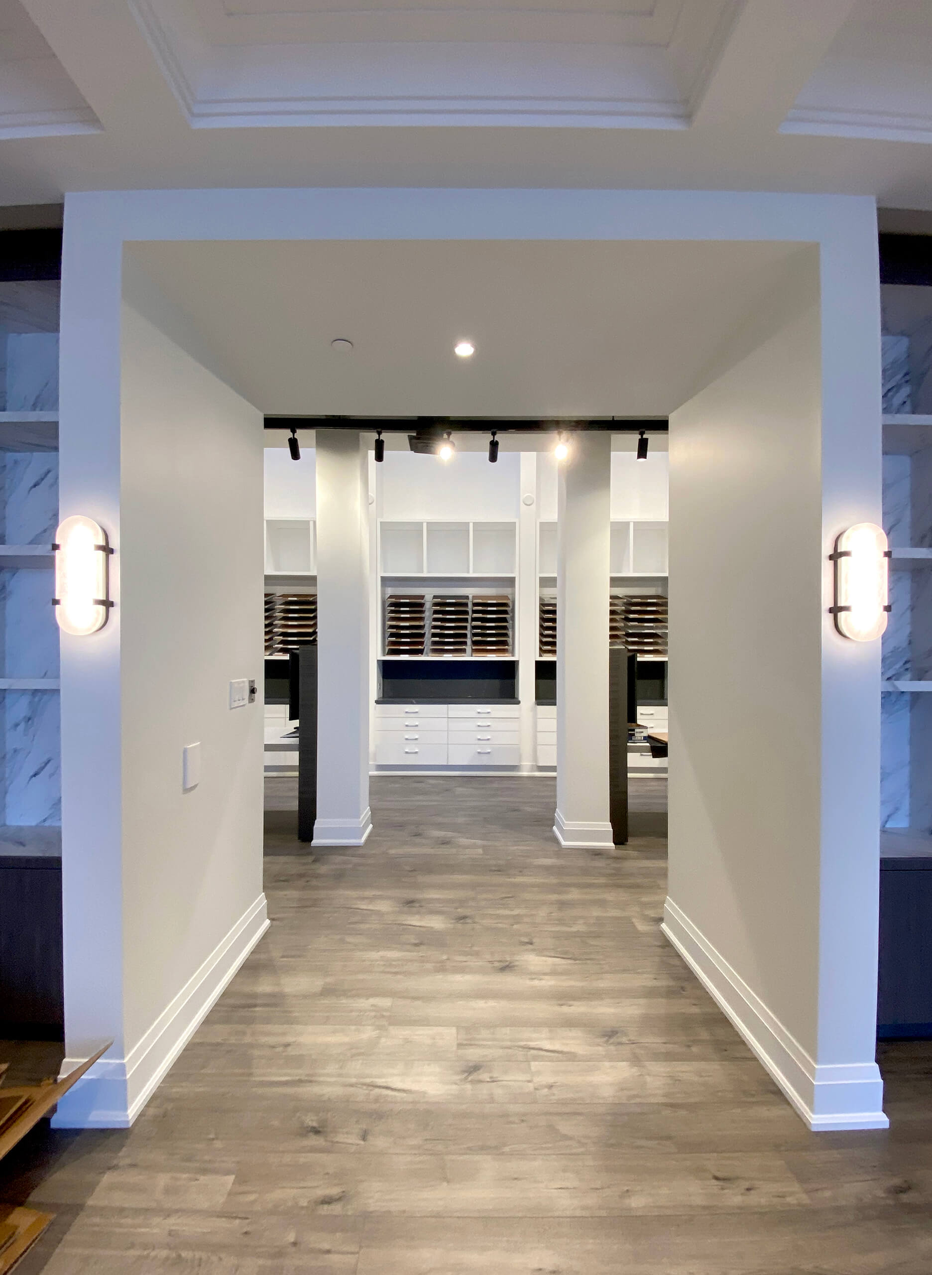 LORMEL HOMES DÉCOR CENTRE Tomas Pearce