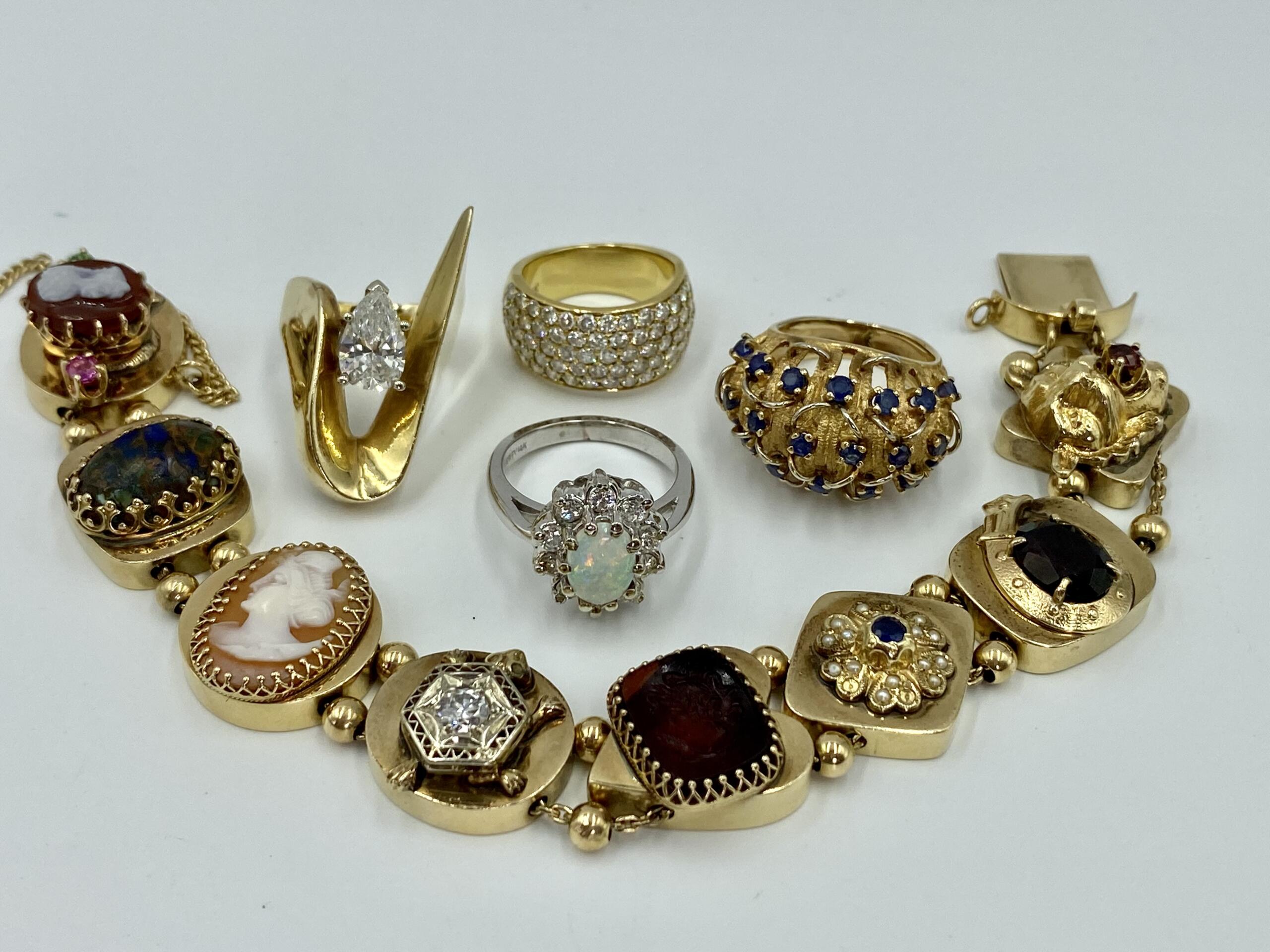 Estate Jewelry! Gold, Diamonds, SemiPrecious Stones Tom Hall