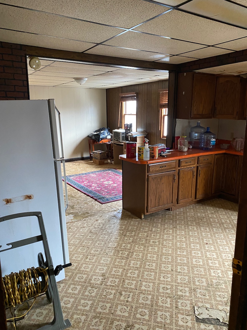 SOLD! Tamaqua Commercial Property! Bar, Apartments, Garages Tom Hall Auctions, Inc.