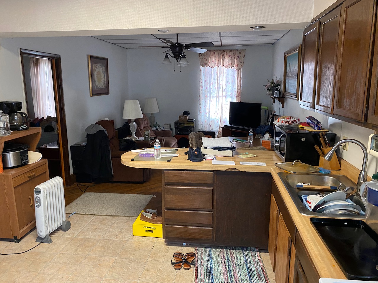 SOLD! Tamaqua Commercial Property! Bar, Apartments, Garages Tom Hall Auctions, Inc.