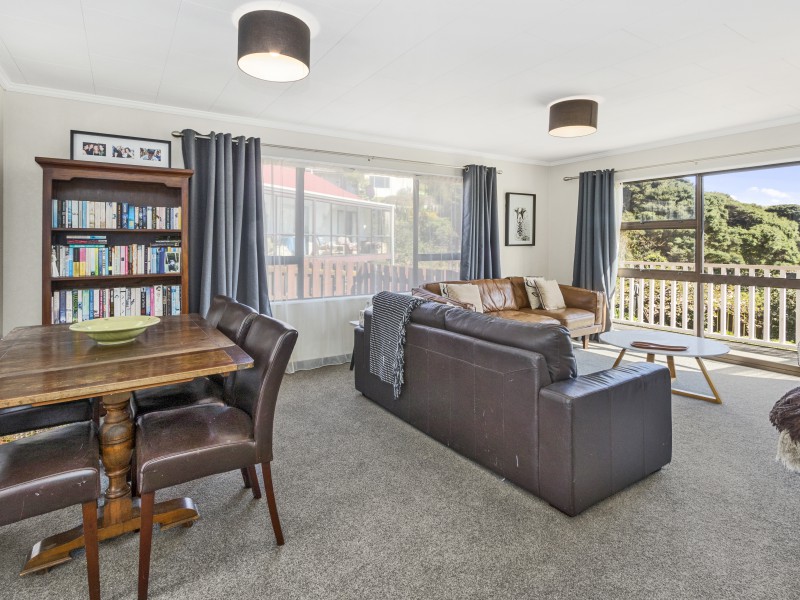 56 Bodmin Terrace, Camborne Porirua City 5028 Tommy's Real Estate