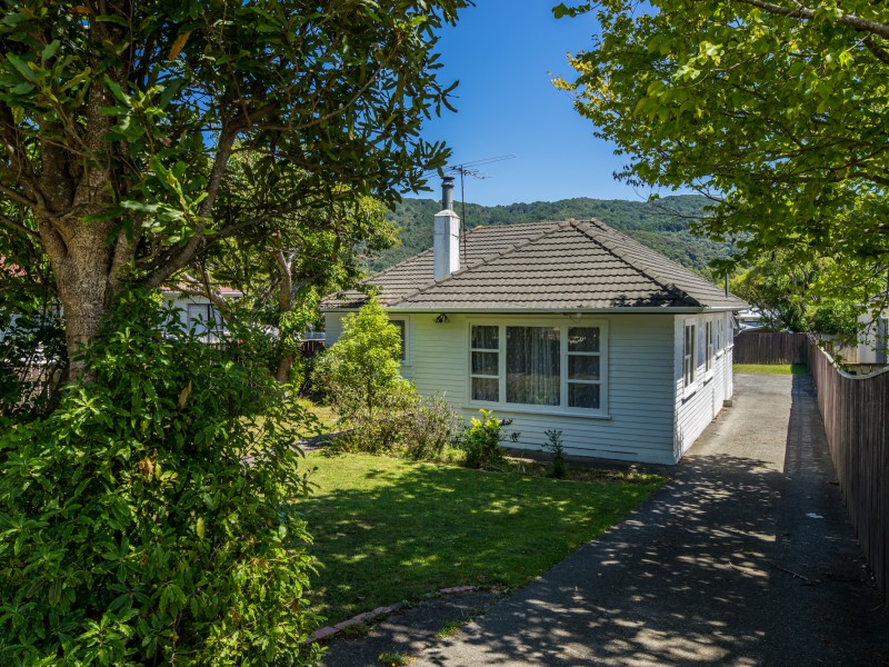 62 Coast Rd, Wainuiomata Lower Hutt City Tommy's Real Estate