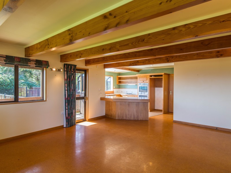 29 Emerald Glen, Paekakariki Kapiti Coast 5032 Tommy's Real Estate