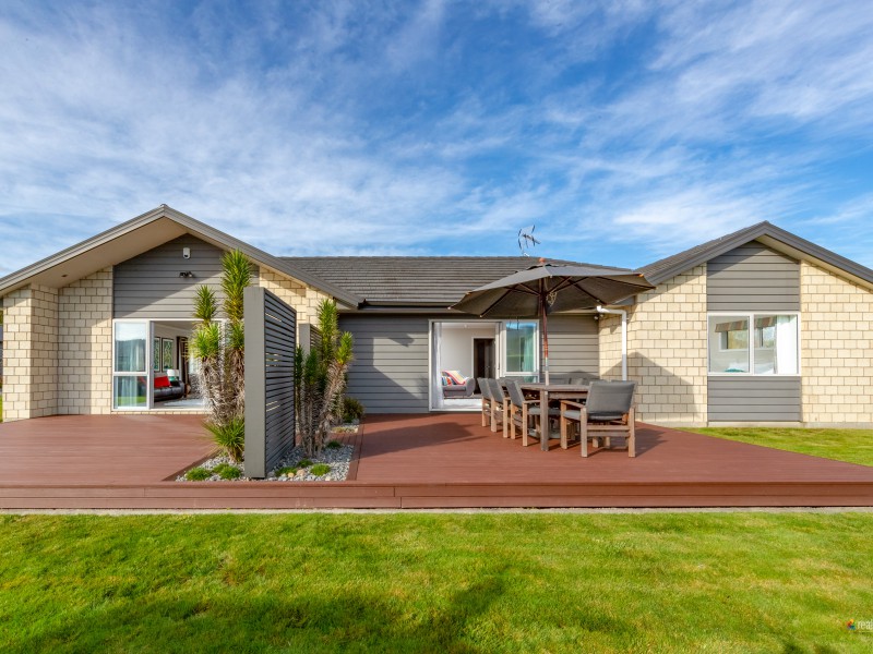 14 Jade Crescent, Timberlea Upper Hutt 5018 Tommy's Real Estate