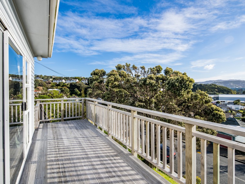 20 Elphinstone Avenue, Strathmore Park Wellington 6022 Tommy's Real