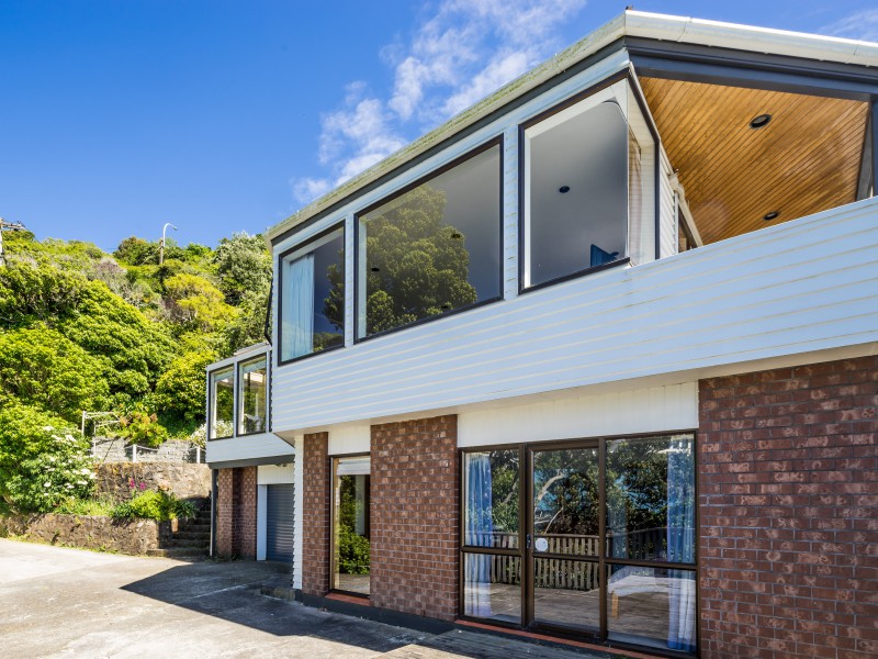 1 Carlton Street, Melrose Wellington 6023 Tommy's Real Estate