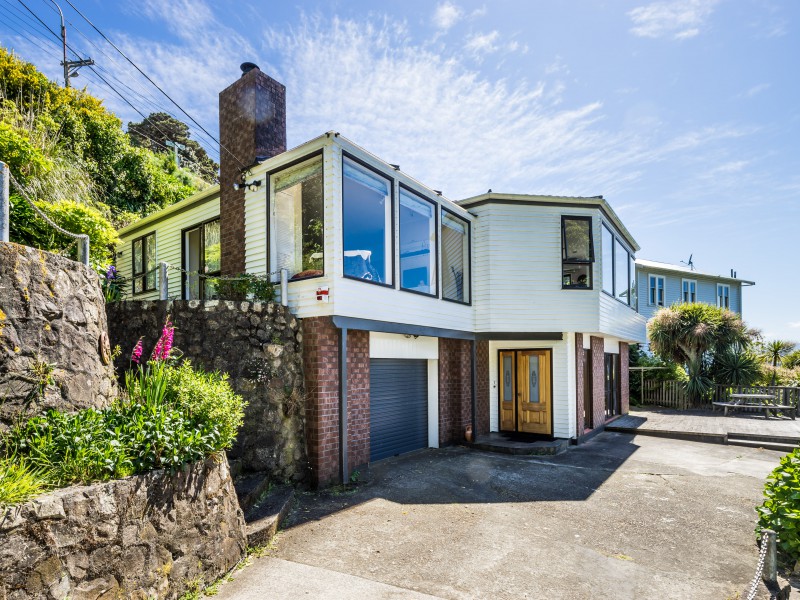 1 Carlton Street, Melrose Wellington 6023 Tommy's Real Estate