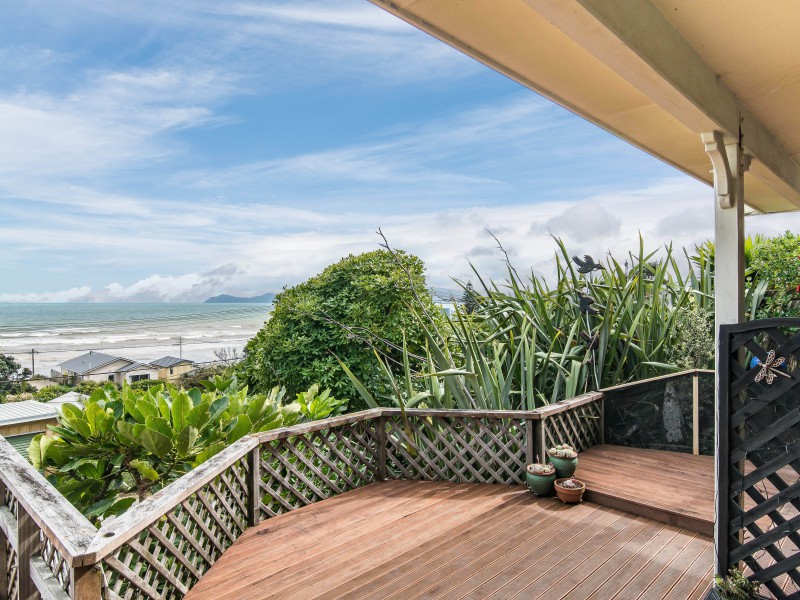 22 Aperahama Street, Paekakariki Kapiti Coast 5034 Tommy's Real Estate