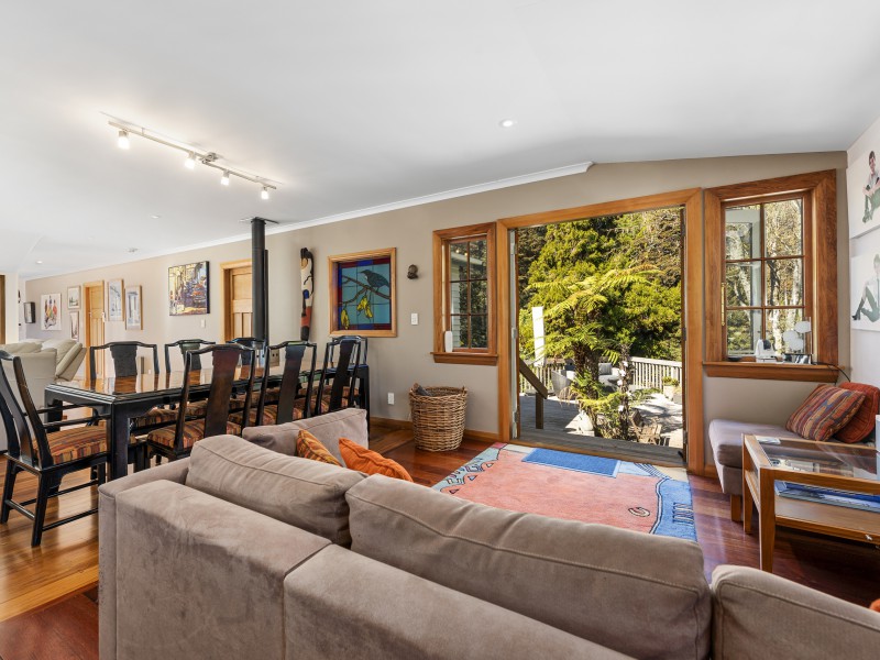 41 Blue Mountains Road, Silverstream Upper Hutt 5019 Tommy's Real Estate