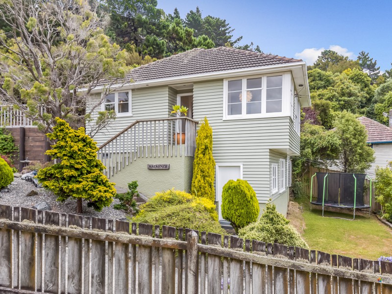 10 Hill Grove, Naenae Lower Hutt City 5011 Tommy's Real Estate