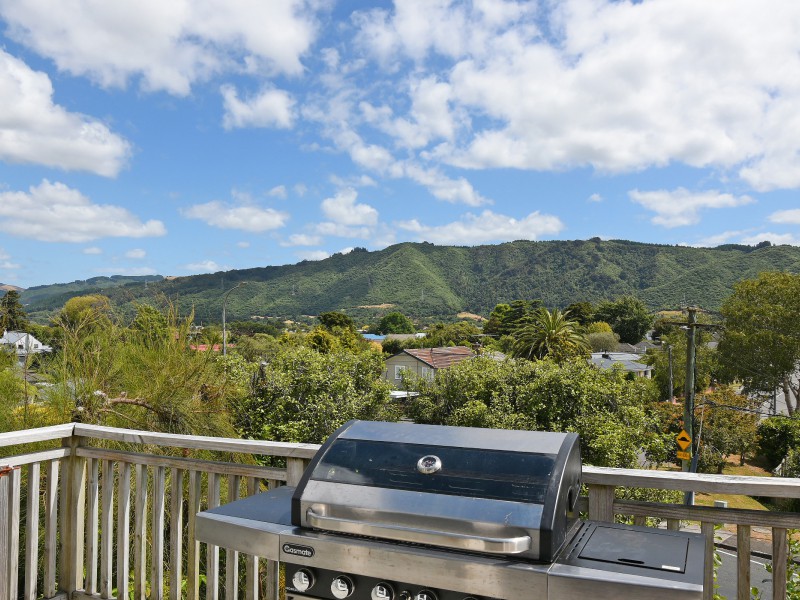 31 Mangaroa Hill Road, Clouston Park Upper Hutt 5018 Tommy's Real Estate