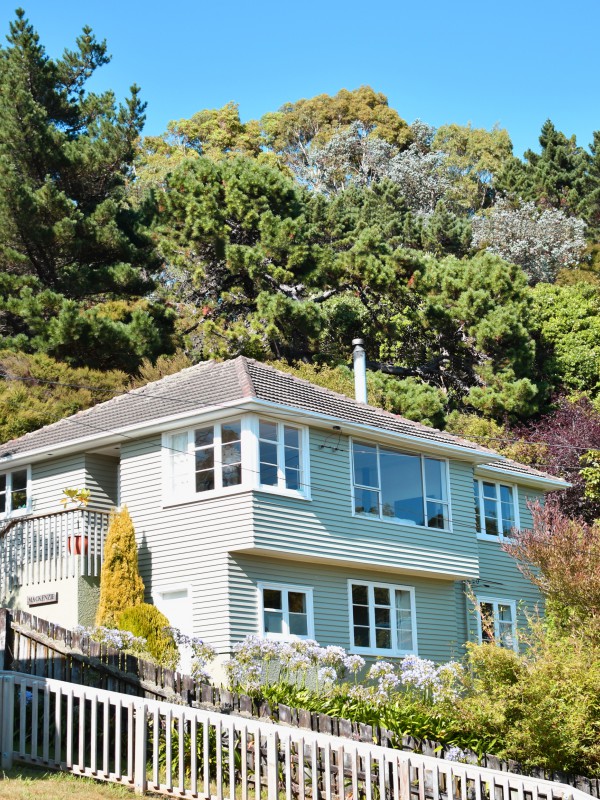 10 Hill Grove, Naenae Lower Hutt City 5011 Tommy's Real Estate