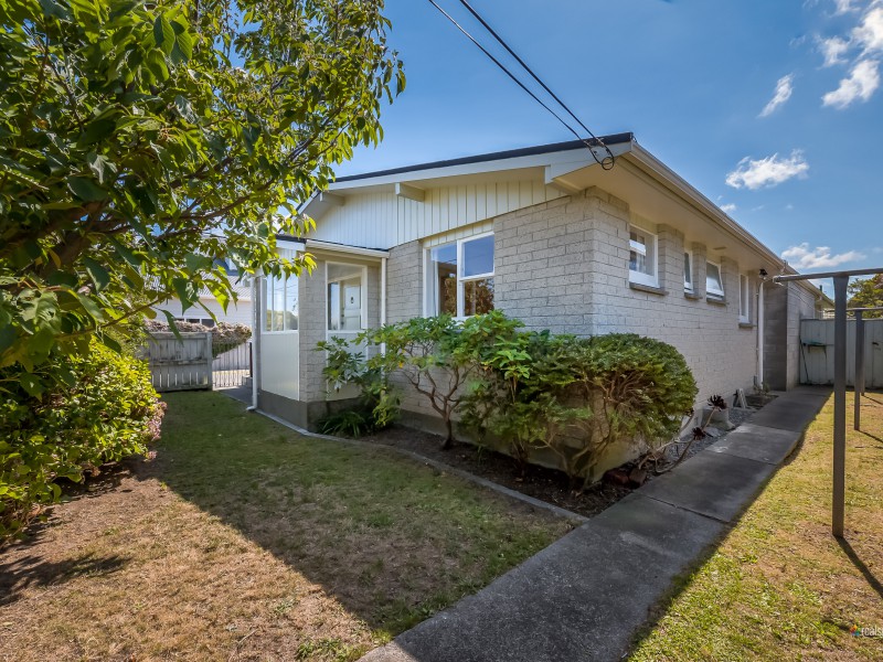 16 Whites Line West, Woburn Lower Hutt City Tommy's Real Estate