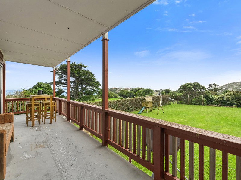 4 Park Avenue, Titahi Bay Porirua City 5022 Tommy's Real Estate