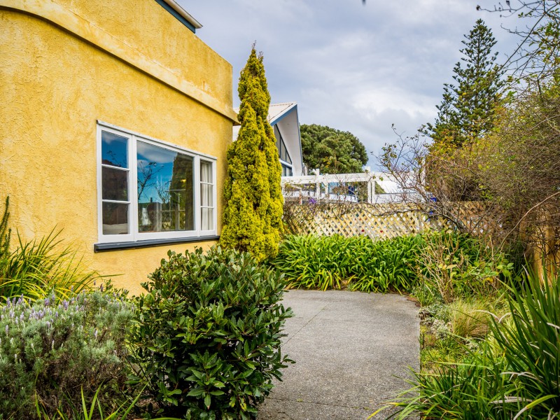 147 Muritai Road, Eastbourne Lower Hutt City Tommy's Real Estate