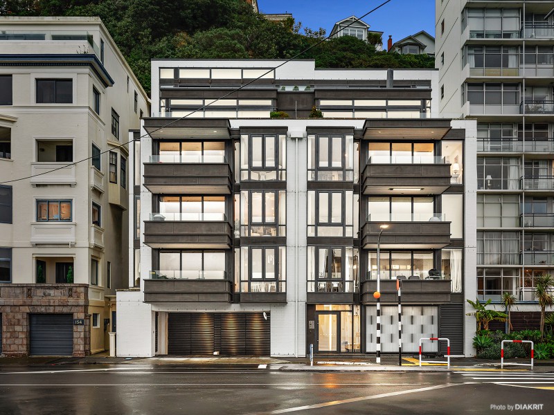 2E/150 Oriental Parade, Oriental Bay Wellington 6011 Tommy's Real Estate