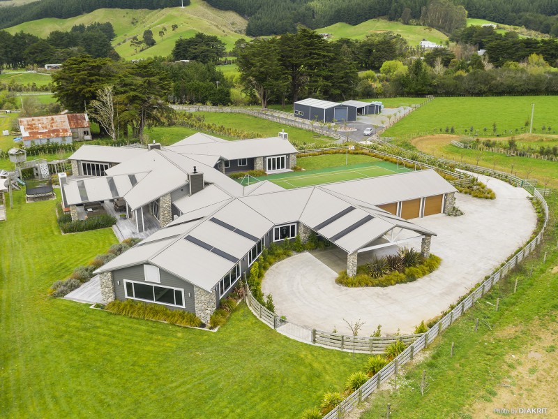 30 Kakariki Way, Whitemans Valley Upper Hutt 5371 Tommy's Real Estate