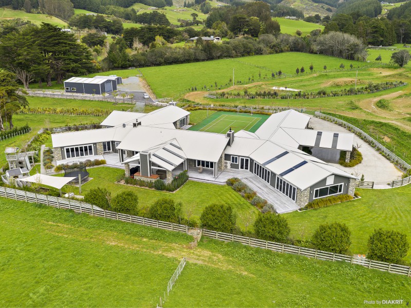 30 Kakariki Way, Whitemans Valley Upper Hutt 5371 Tommy's Real Estate