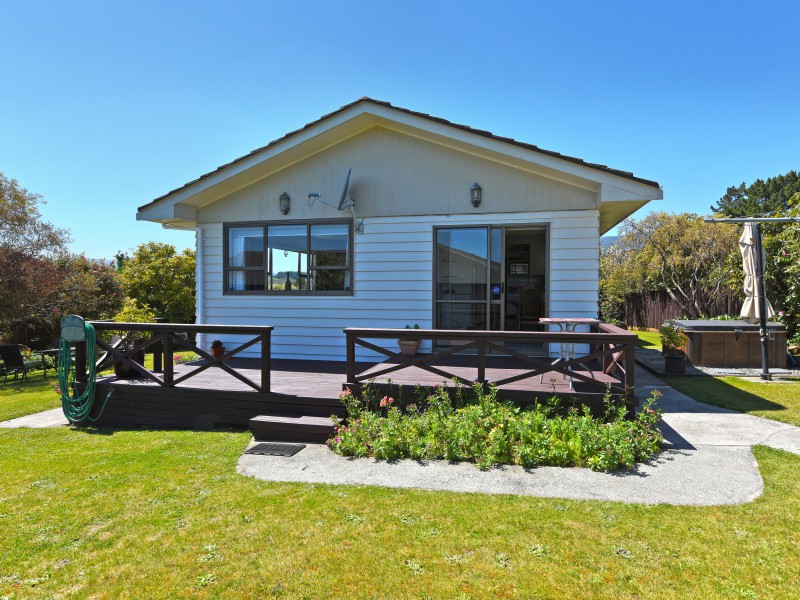 32 Seymour Grove, Kingsley Heights Upper Hutt 5018 Tommy's Real Estate
