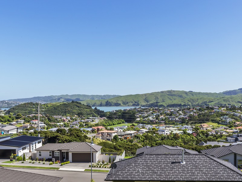 12 Pacific View, Whitby Porirua City 5024 Tommy's Real Estate