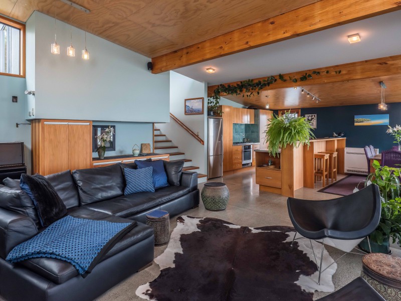 115 The Parade, Paekakariki Kapiti Coast 5034 Tommy's Real Estate