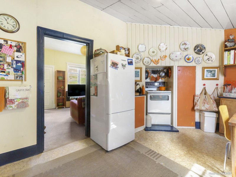 18 Boom Rock Road, Ohariu Valley Wellington Tommy's Real Estate