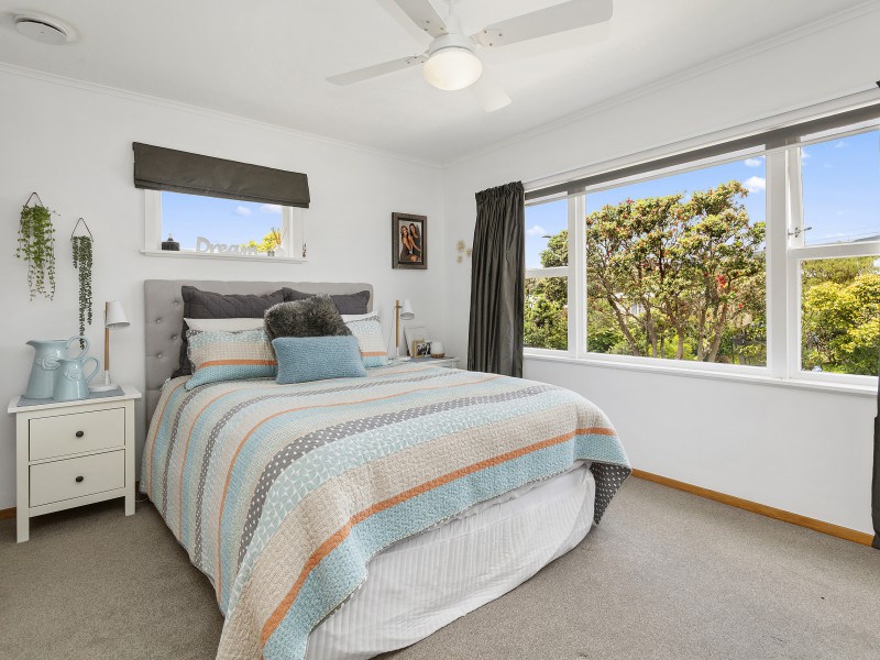 76 Redwood Avenue, Tawa Wellington 5028 Tommy's Real Estate