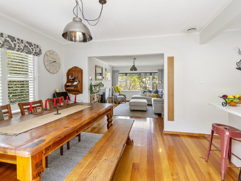 76 Redwood Avenue, Tawa Wellington 5028 Tommy's Real Estate