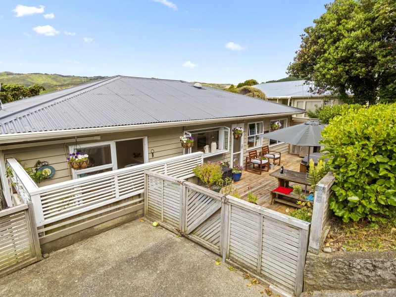 76 Redwood Avenue, Tawa Wellington 5028 Tommy's Real Estate