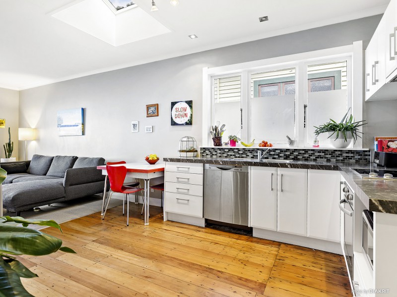 54 Pembroke Road, Northland Wellington 6012 Tommy's Real Estate