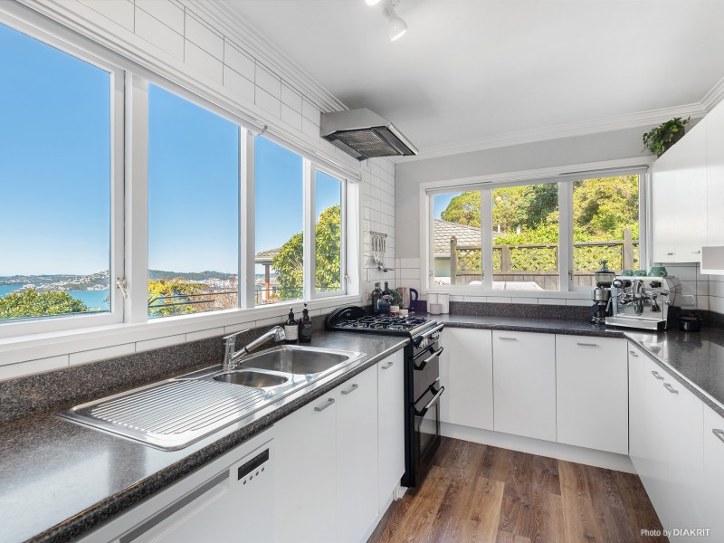 15B Waru Street, Khandallah Wellington 6035 Tommy's Real Estate