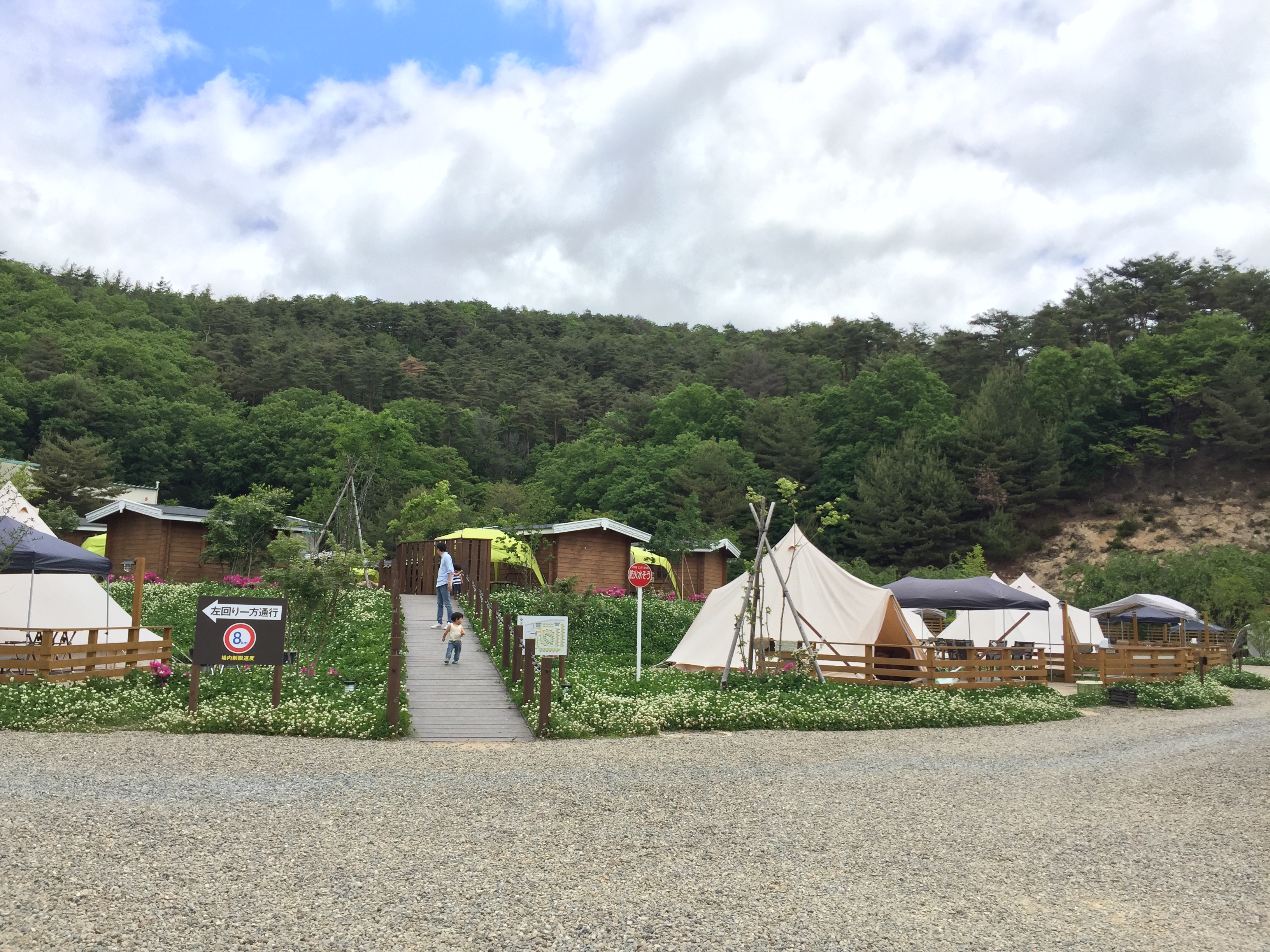 【大注目！】グランピングでの宿泊は最高！京都『るり渓』での特別な1日を徹底レポート！ ともばたけ