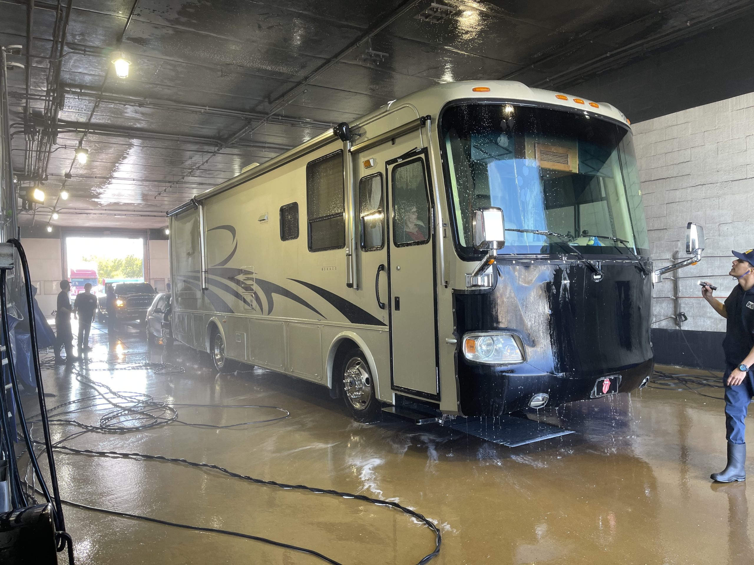 RV Wash at Blue Beacon Kingman AZ