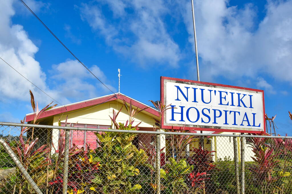 Information, Shops & Services on 'Eua Tonga Pocket Guide