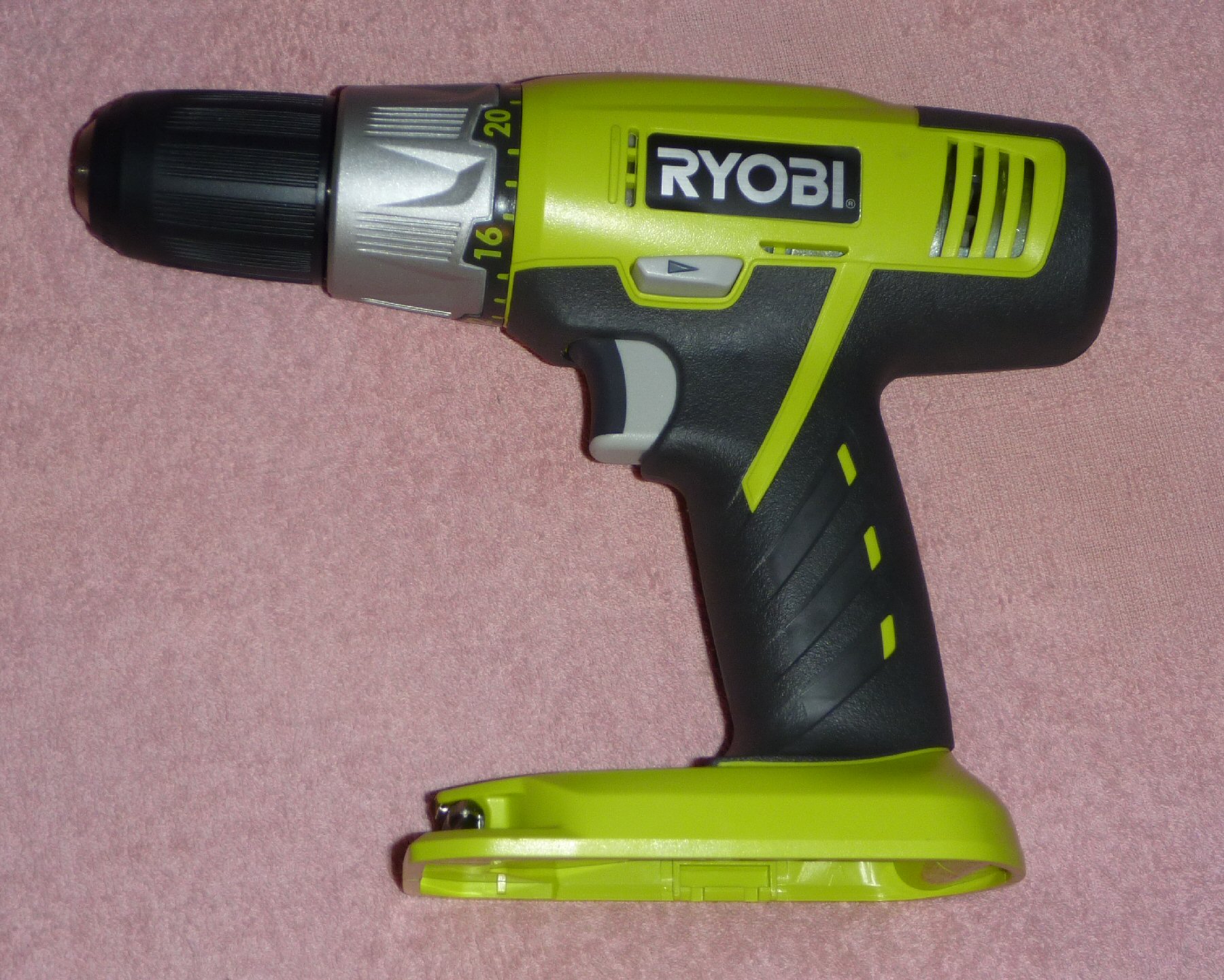 Ryobi One+ P271 18v 1/2" Lithium Cordless Drill/Driver LiIon NEW! FREE