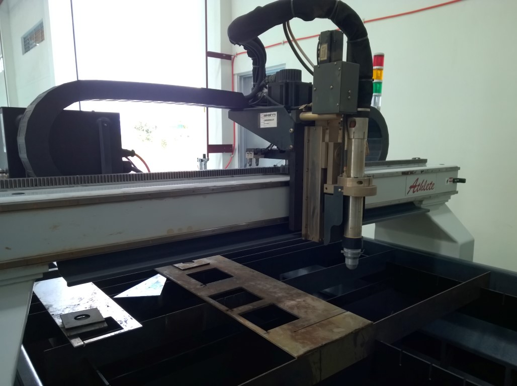 Industrial Cutting Tables Toolec Inc.