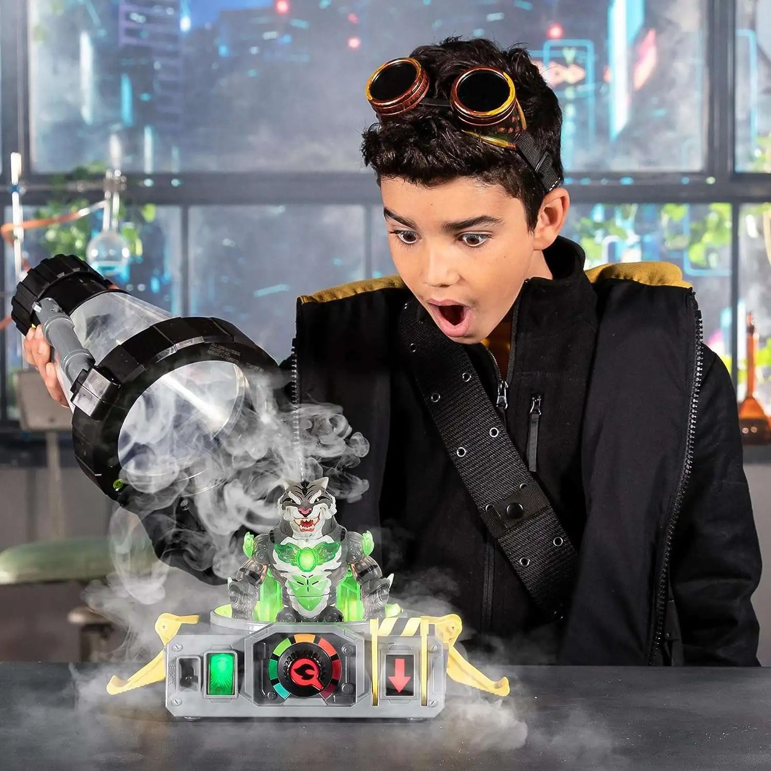 Beast Lab BIG CAT Beast Creator Exclusive Play Set Which Big Cat Will