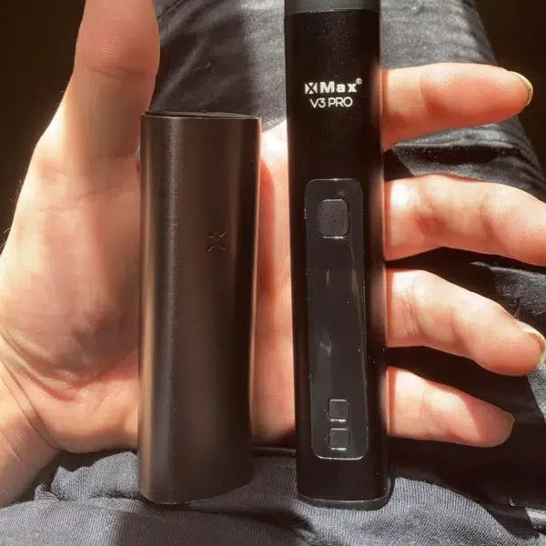 XMAX V3 Pro vs. PAX 3 Tools420 Vape Canada