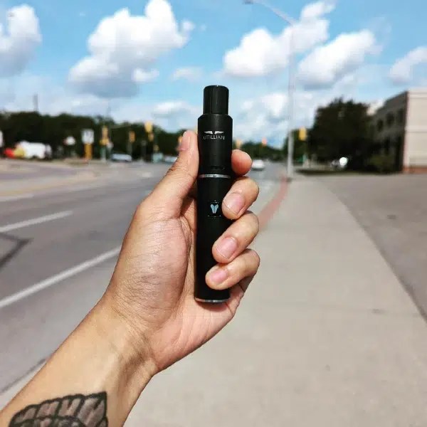 Dab Pens vs. Carts Differences All you need to know Tools420