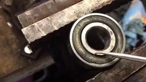 How To Clean Sealed Bearings (Step by Step) - Tools Bible