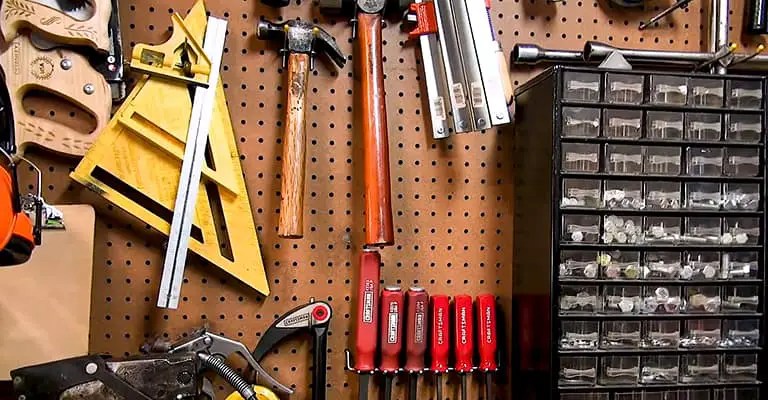 How Much Weight Can a Pegboard and Anchorage Hold?