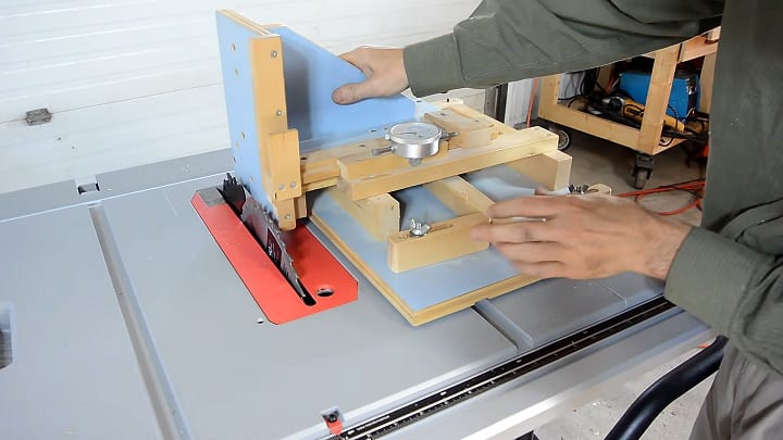 8 1/4 Inch vs 10 Inch Table Saw – What Are the Differences?