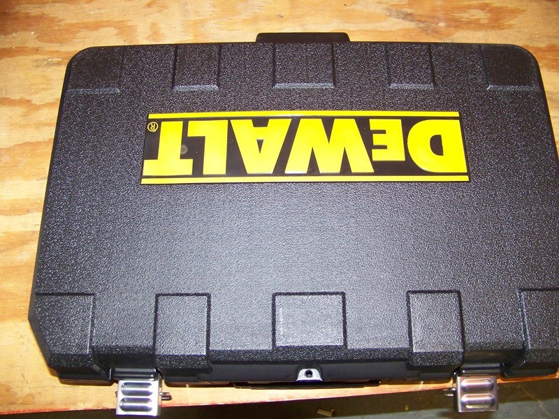 DeWalt DCT410S1 12Volt Max Cordless Lithium Ion Inspection Camera Kit