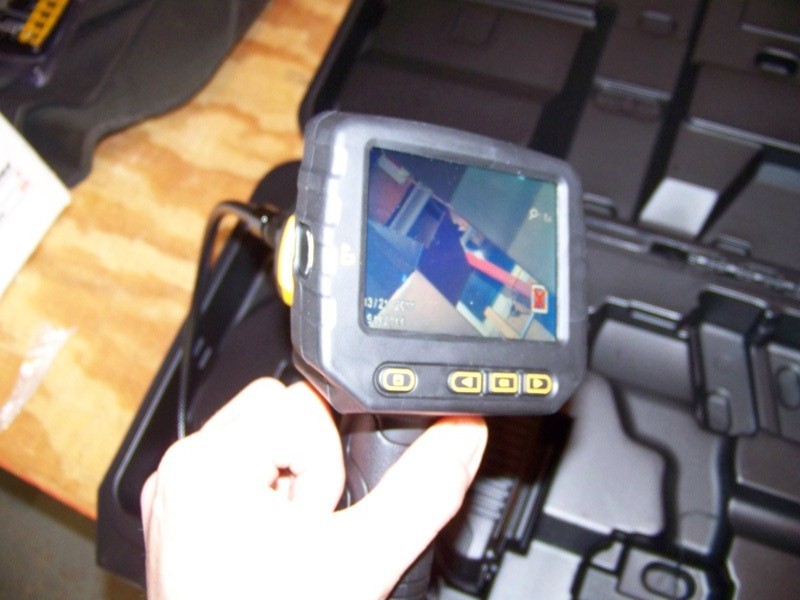 DeWalt DCT410S1 12Volt Max Cordless Lithium Ion Inspection Camera Kit