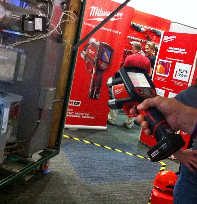 Milwaukee M12 Thermal Imager 226022 Sneak Peek Tools In Action